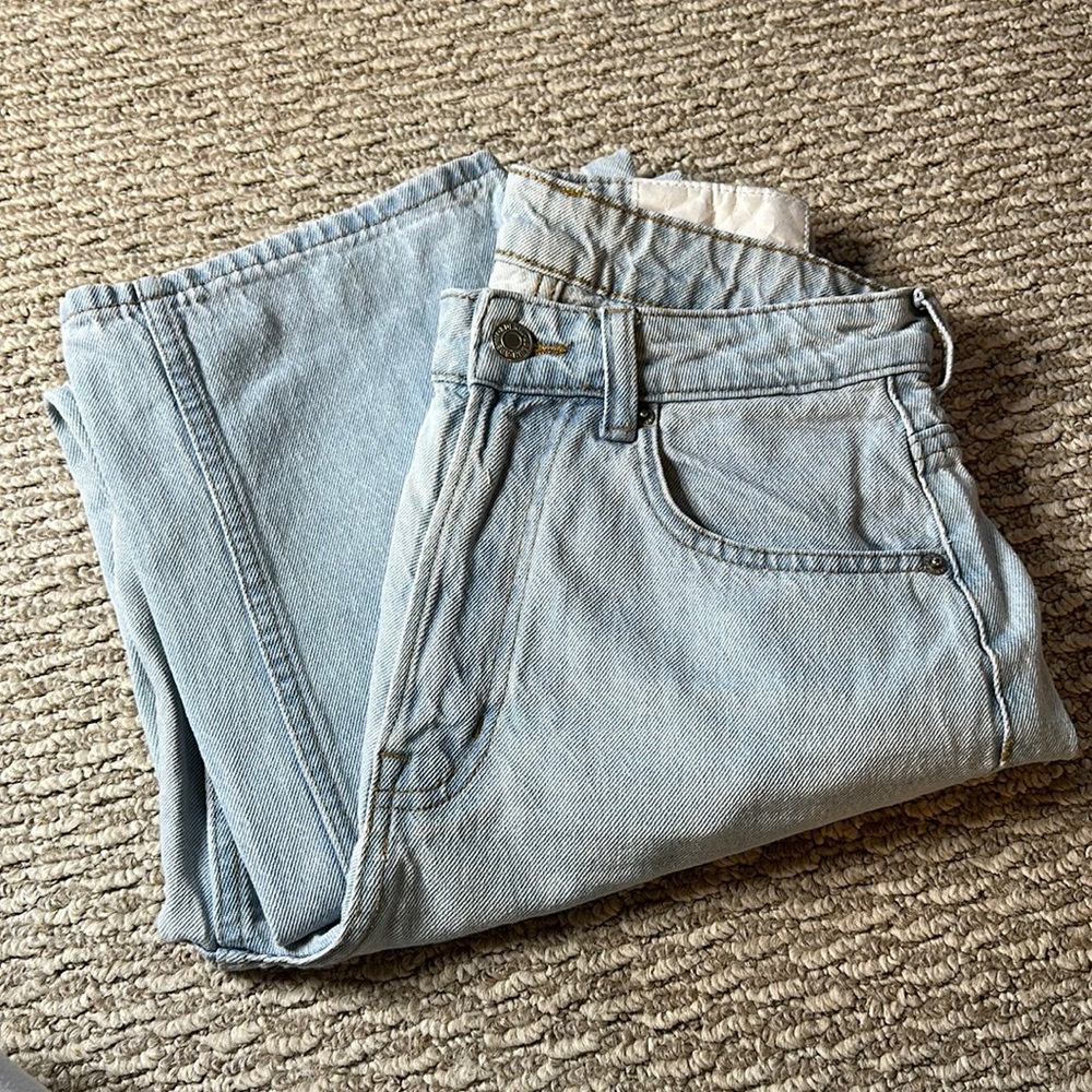 H&M 90s Baggy Jeans